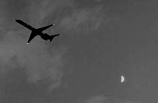 moon and airplane 4KB
